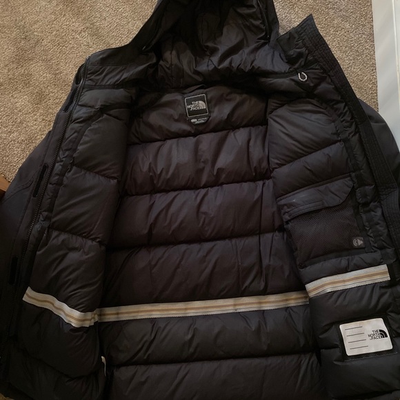 The North Face Youth Coat - Picture 3 of 5